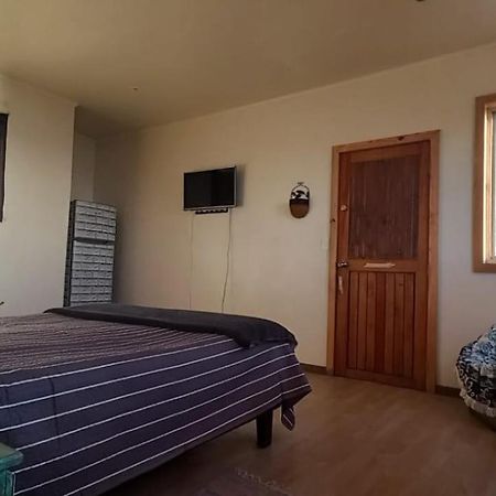 Готель Hostal El Faro Сан-Антоніо Екстер'єр фото